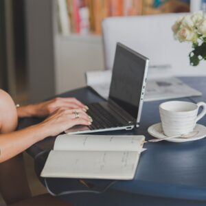 Podcasting for Beginners: Plan, Record & Distribute