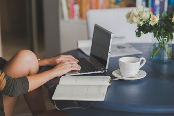 Podcasting for Beginners: Plan, Record & Distribute